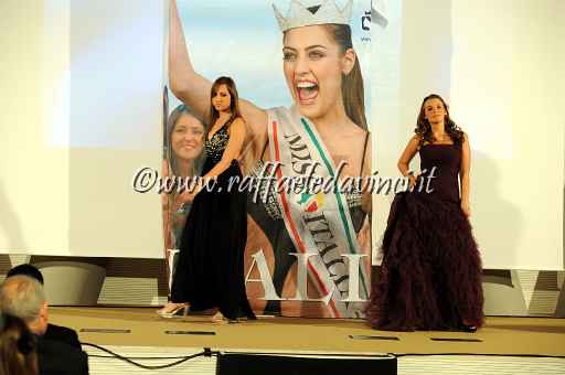 Prima Miss dell'anno 2011 Viagrande 9.12.2010 (157).jpg
